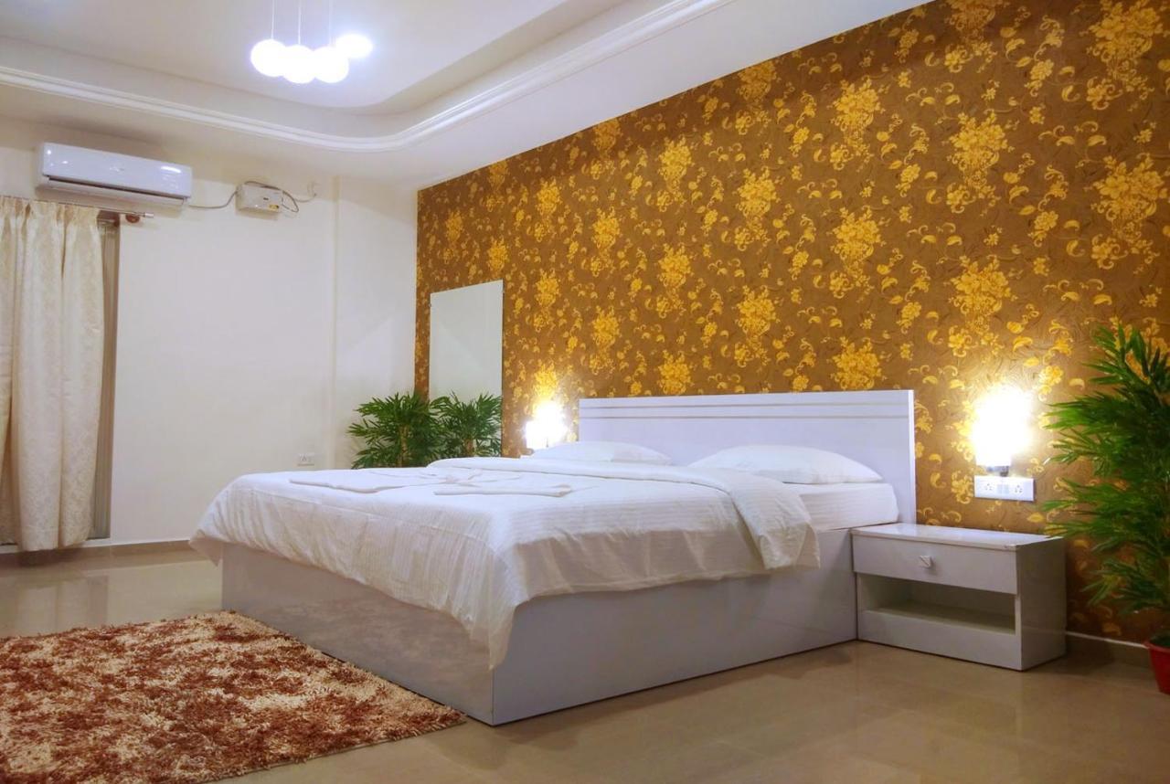 Rk - Inn Premium Suites Bangalore Exterior foto